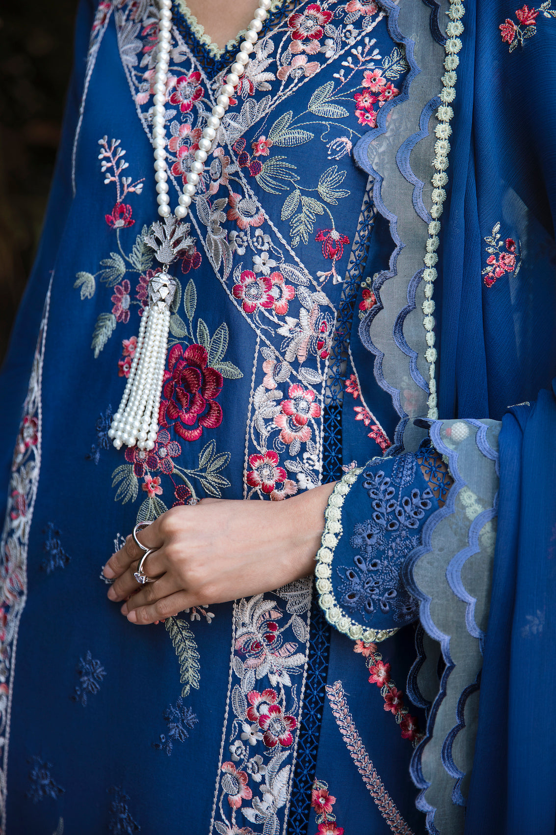 Sable Vogue Luxury Lawn`23 D#8 (Eden)