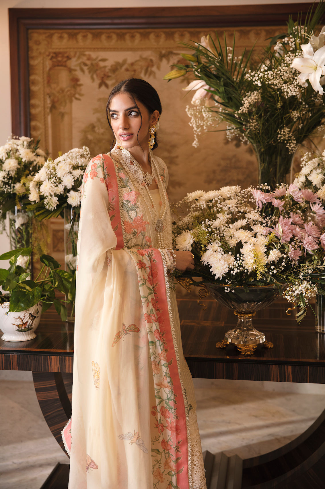 Sable Vogue Luxury Lawn`23 D#11 (Yara)
