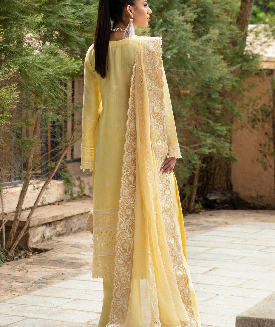 Gulaal Luxury Lawn`24 D#1