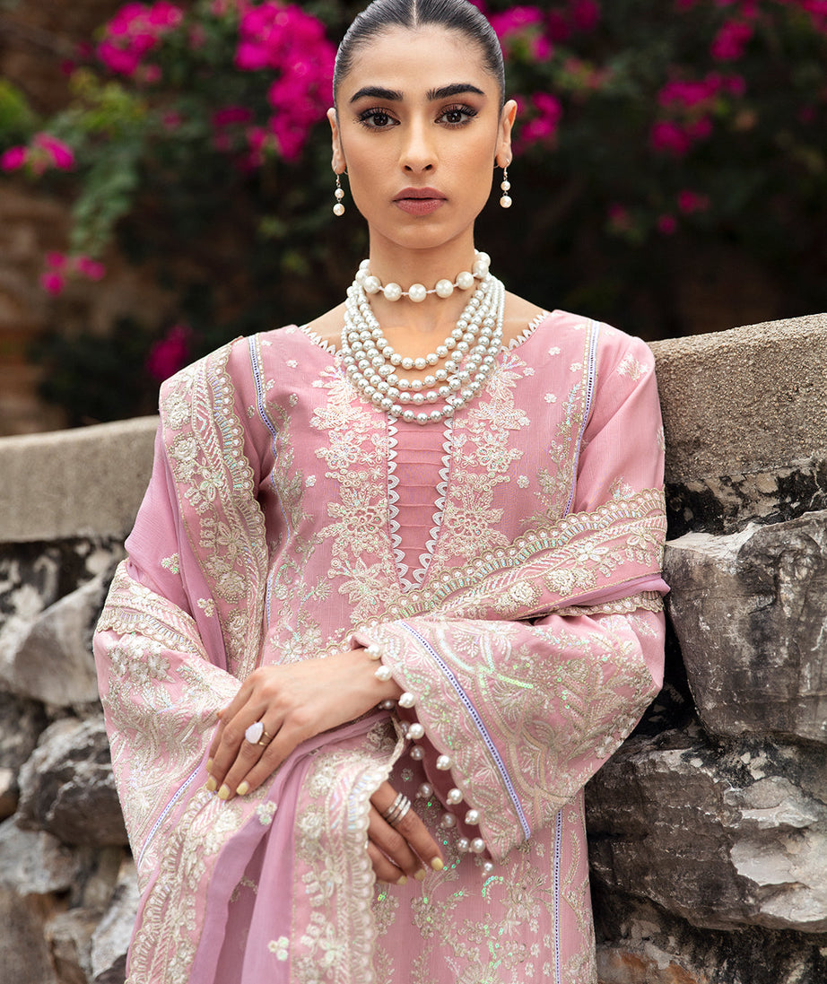 Gulaal Luxury Lawn`24 D#3