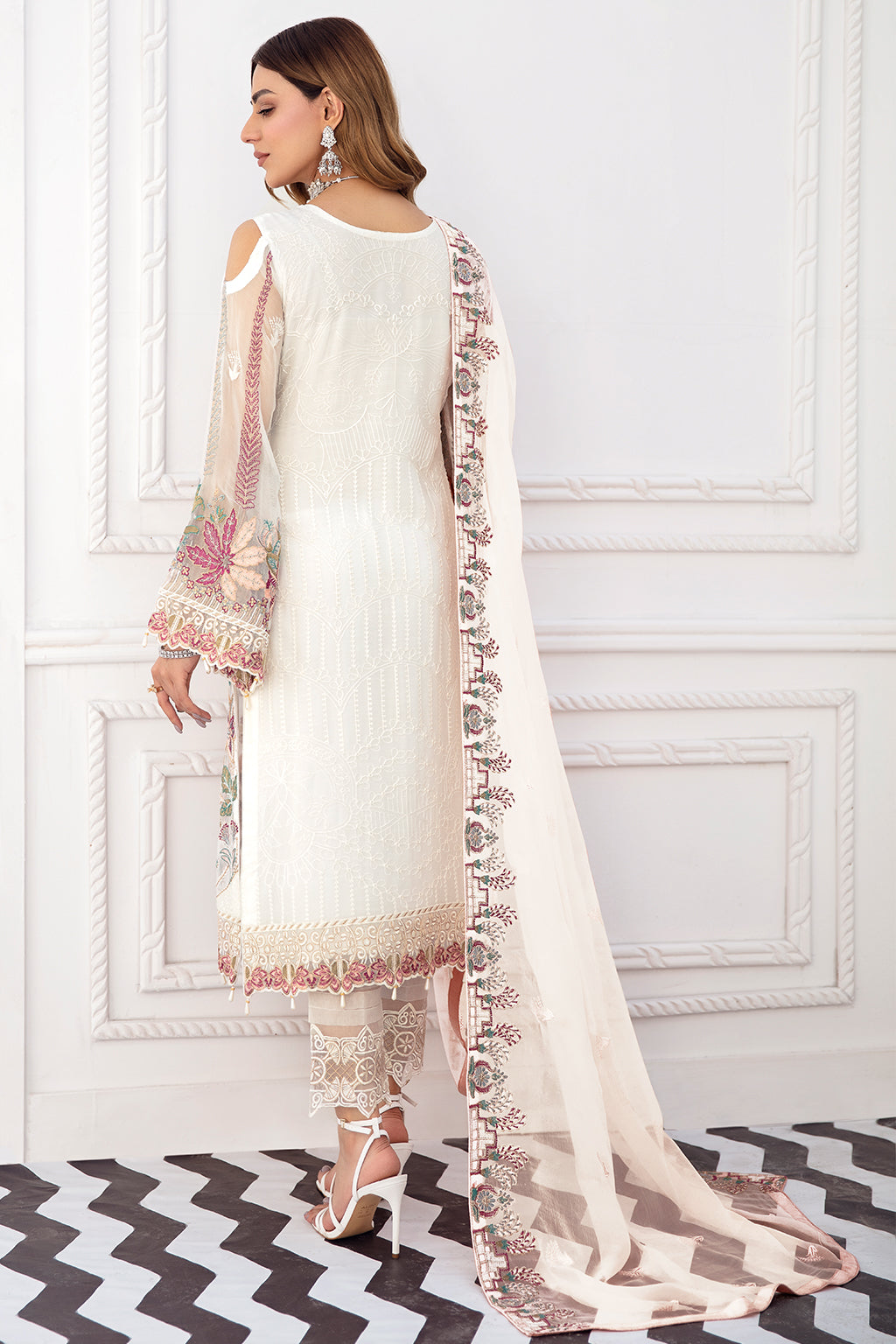 Ramsha Rangoon Collection`22 (Vol-8) D#811