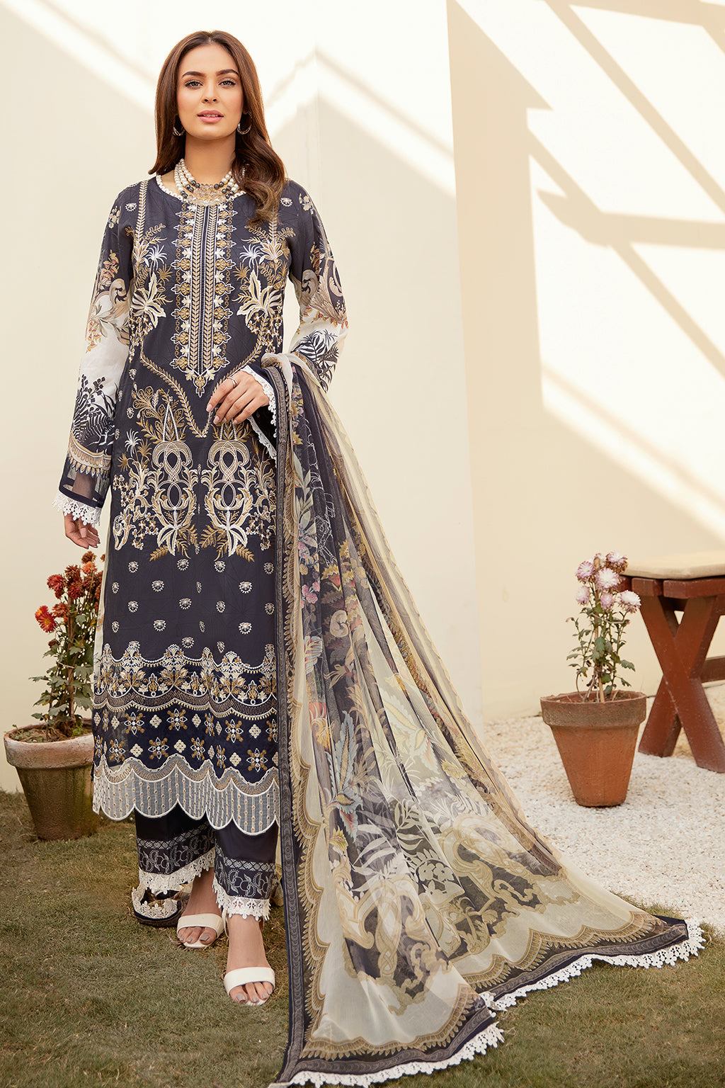 Mashaal Luxury Lawn`22 Vol-3 L#305