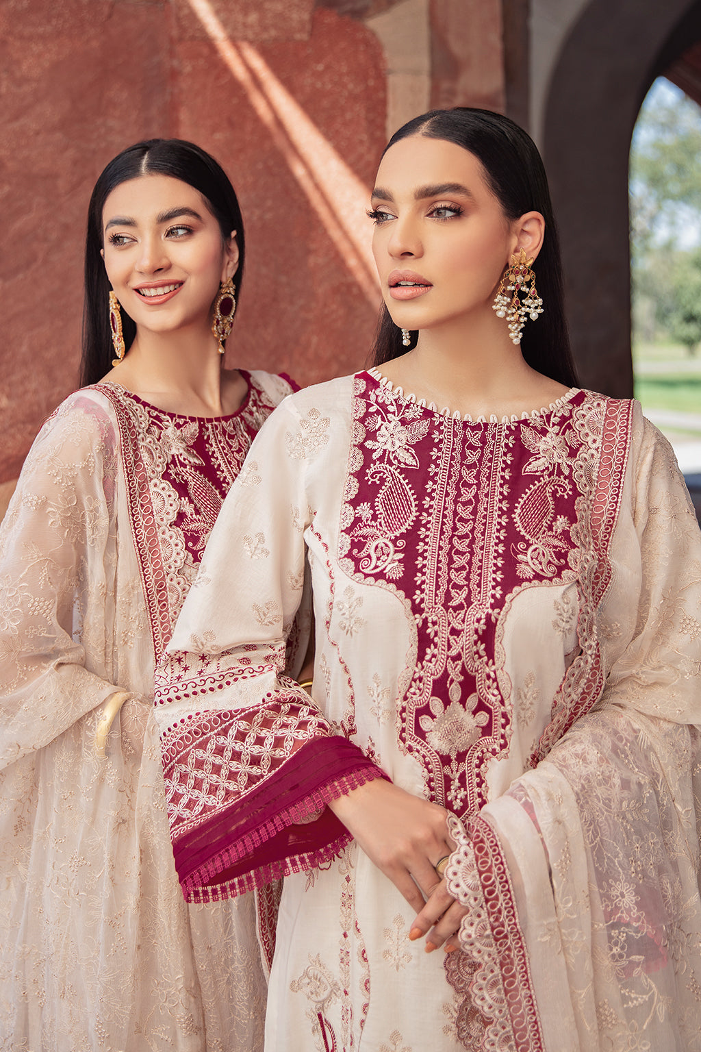 Ramsha Andaaz Luxury Lawn`22 (Vol-2) Z#202