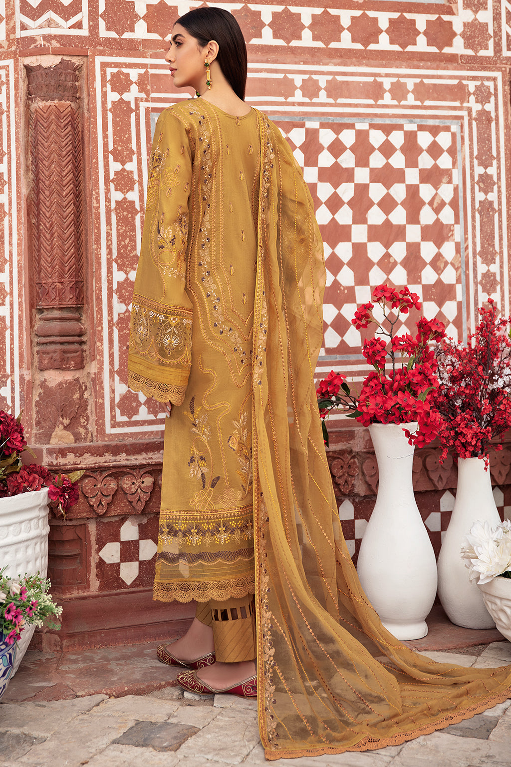 Ramsha Andaaz Luxury Lawn`22 (Vol-2) Z#206