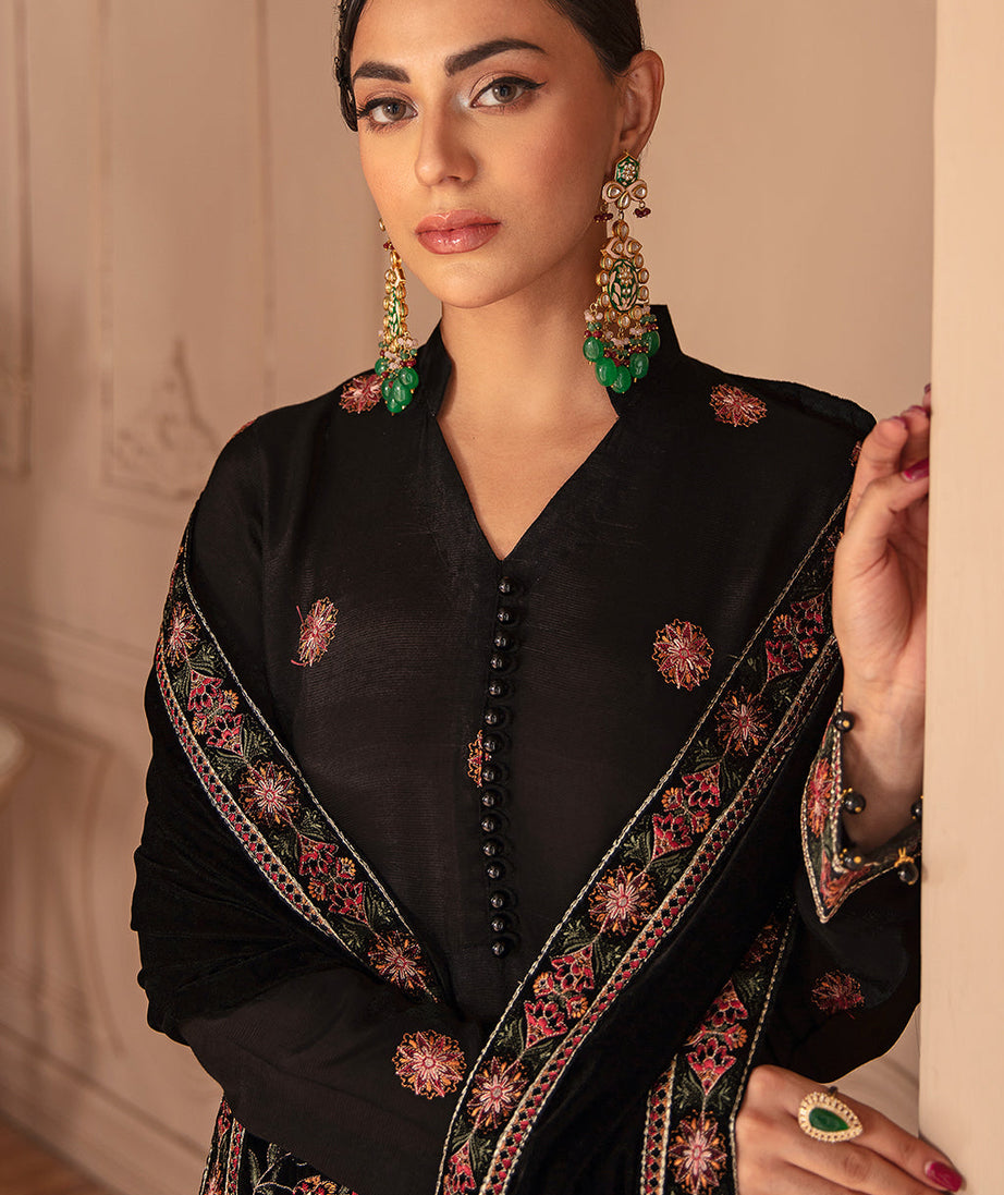 Ramsha Velvet Collection`22 V#504