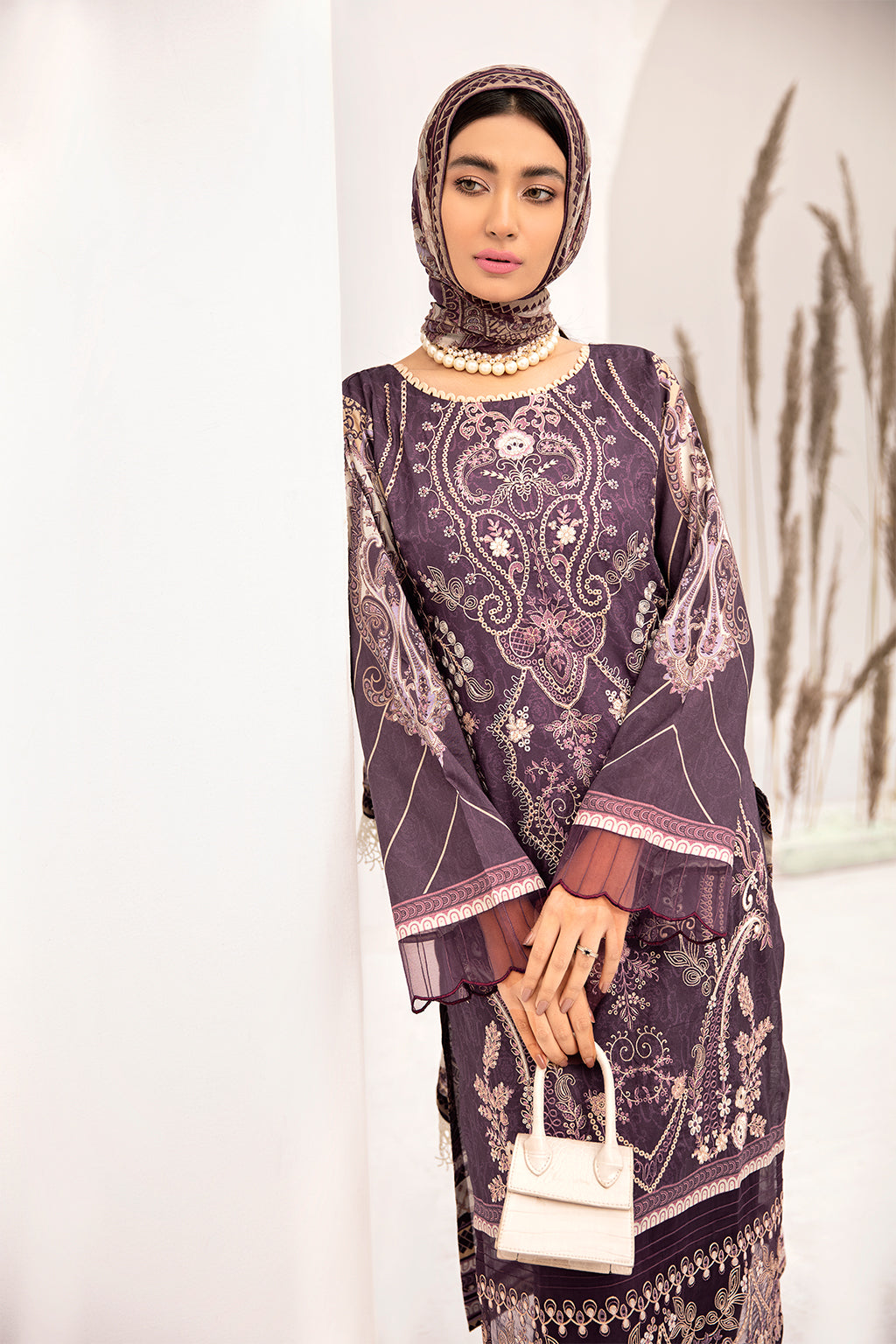 Ramsha Reet L/Lawn`22 R#405 (Vol-4)