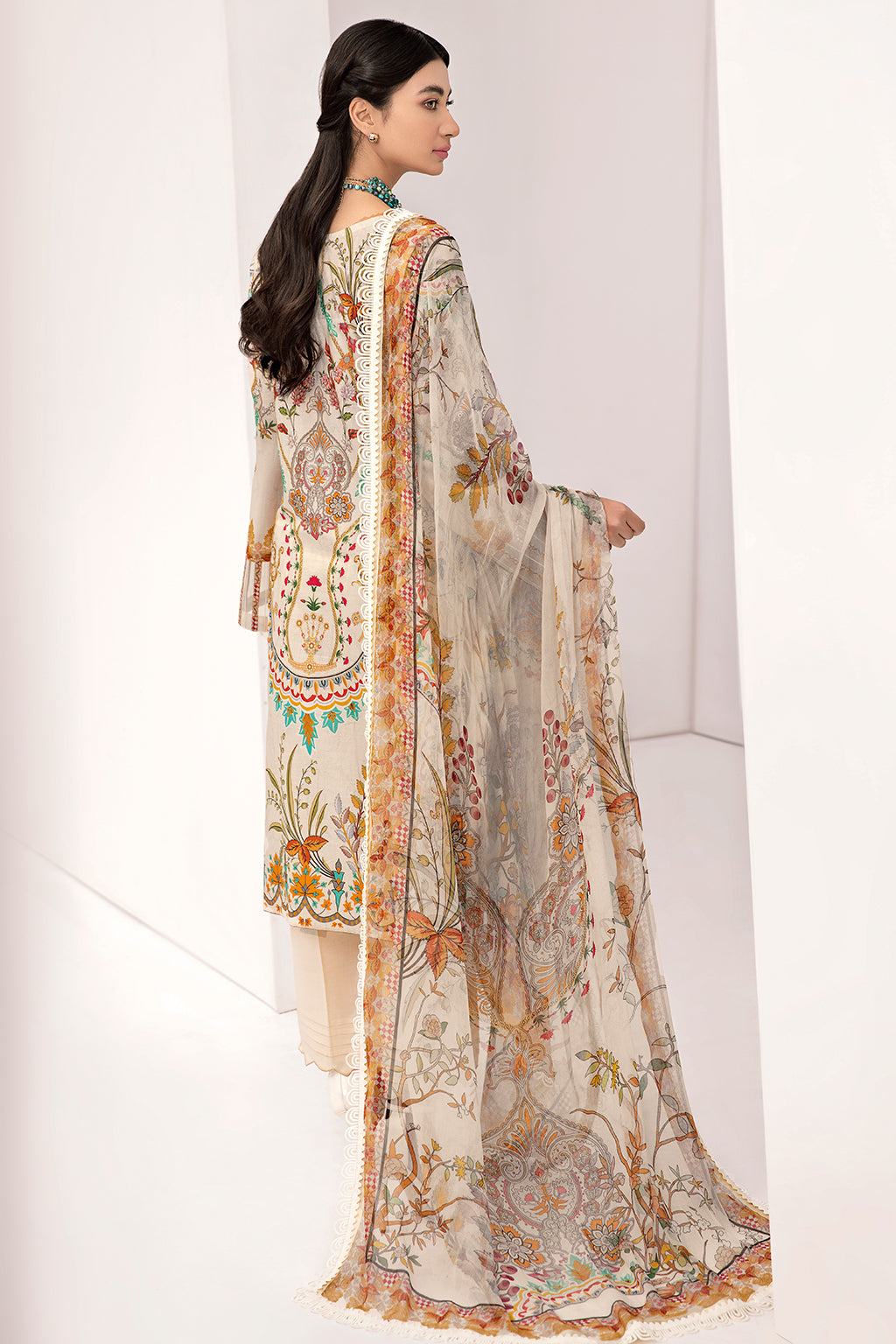 Ramsha Reet L/Lawn`22 R#409 (Vol-4)