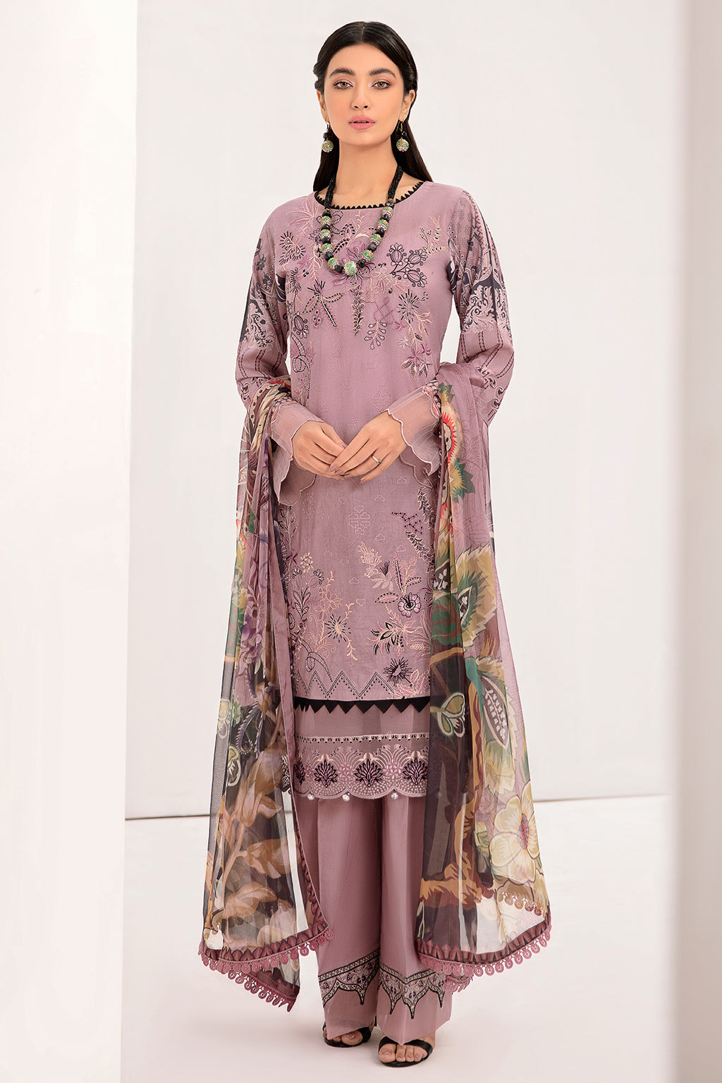 Ramsha Reet L/Lawn`22 R#402 (Vol-4)