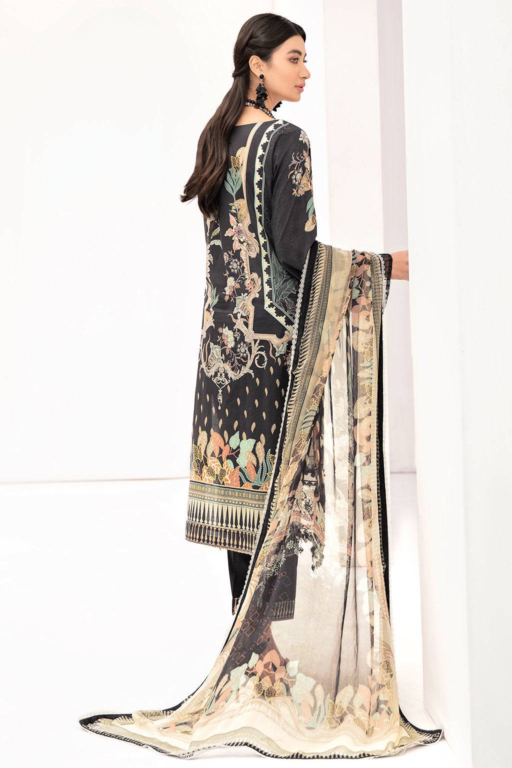 Ramsha Reet L/Lawn`22 R#404 (Vol-4)