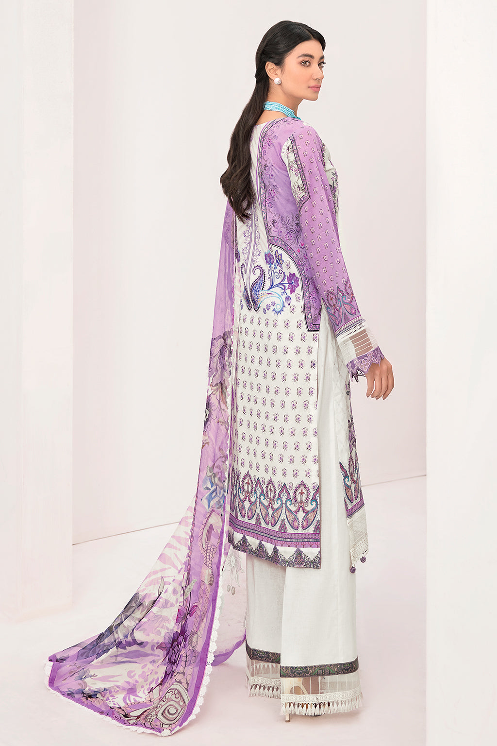 Ramsha Reet L/Lawn`22 R#411 (Vol-4)