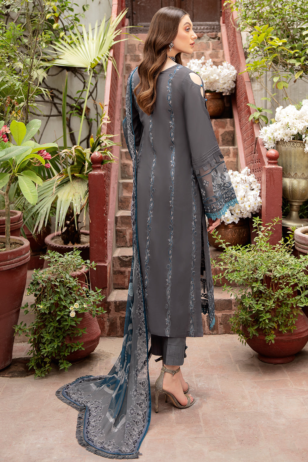 Ramsha Riwayat L/Lawn`22 Vol-4 D#407
