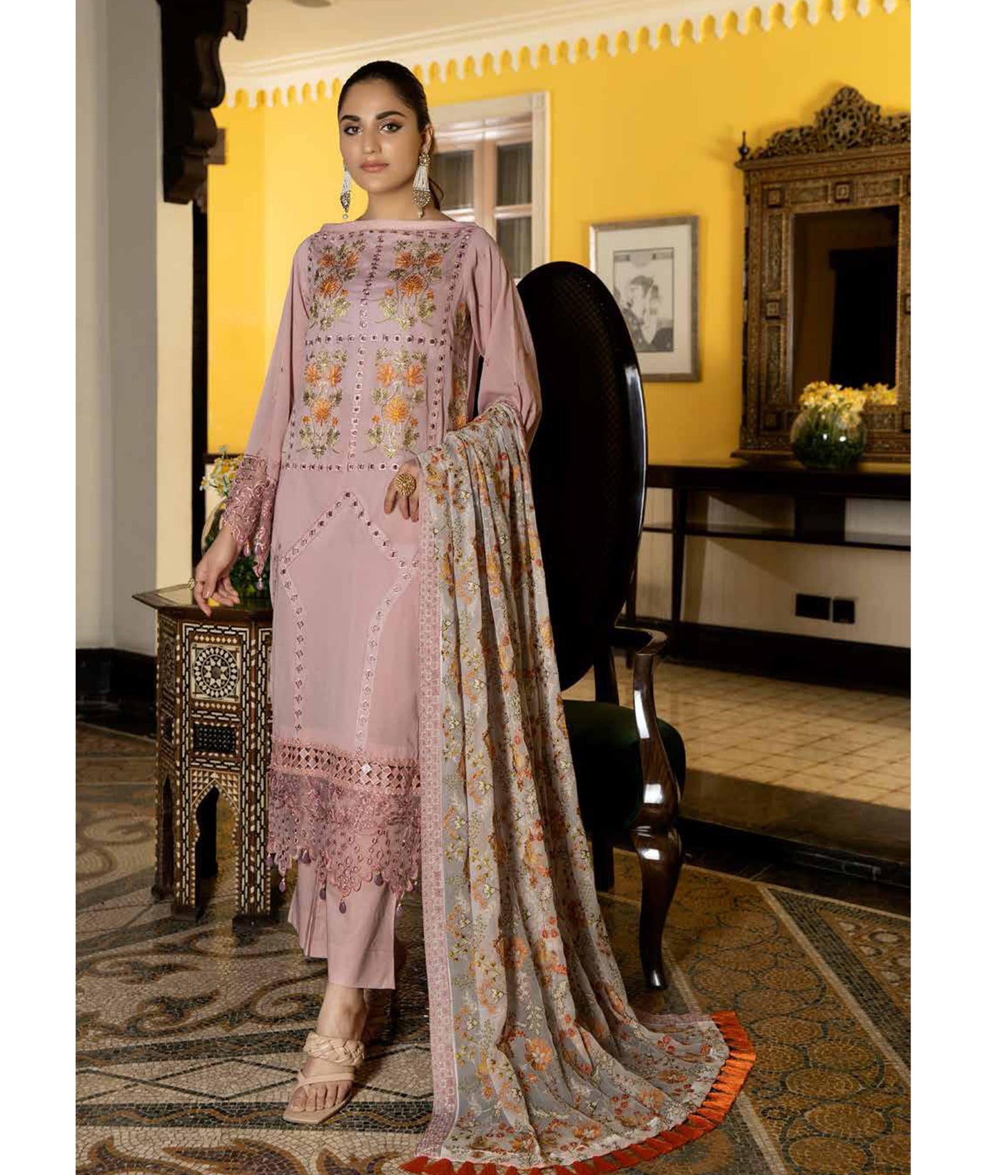 RA Tehzeeb Emb Swiss Lawn`22 D#4 (Vol-1)