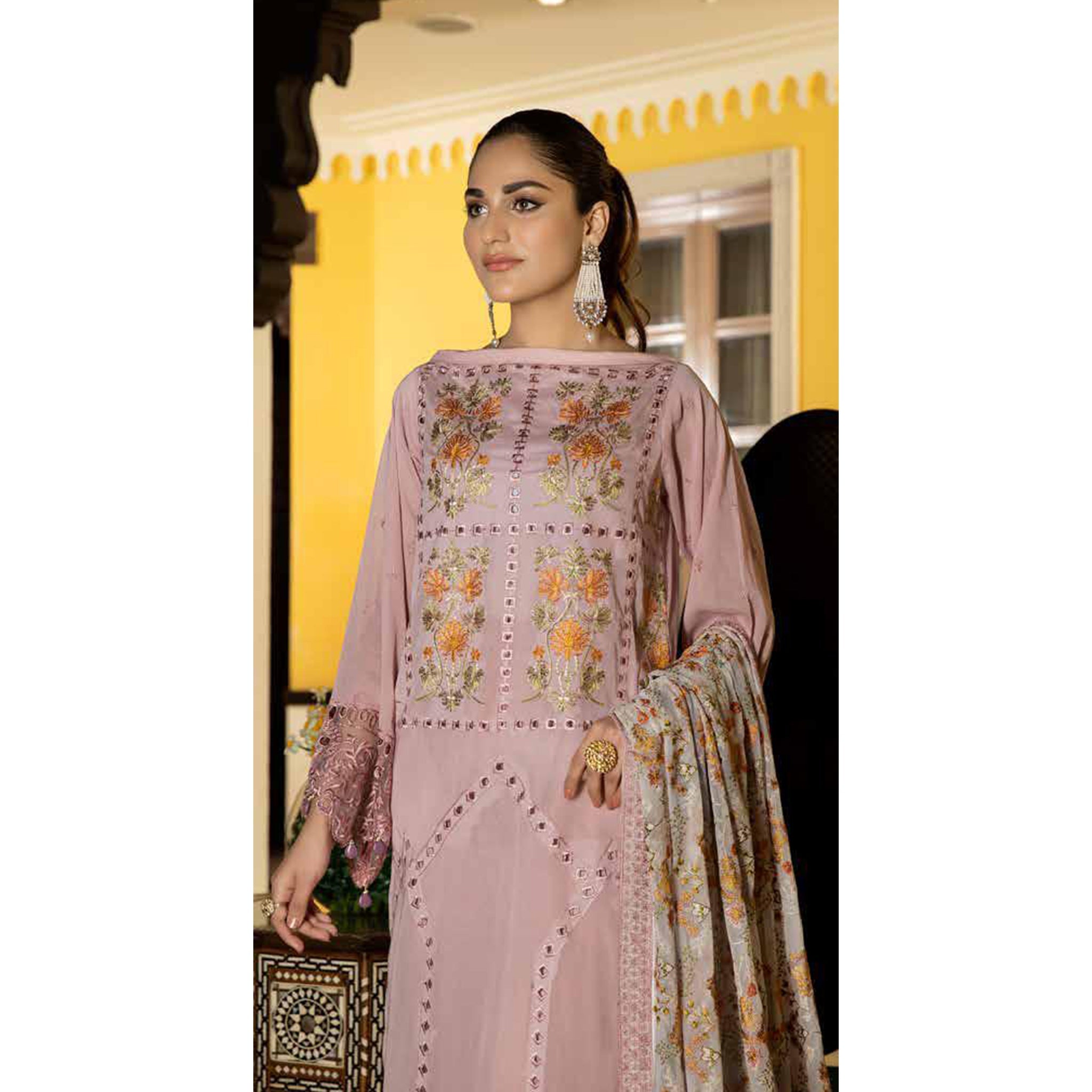 RA Tehzeeb Emb Swiss Lawn`22 D#4 (Vol-1)