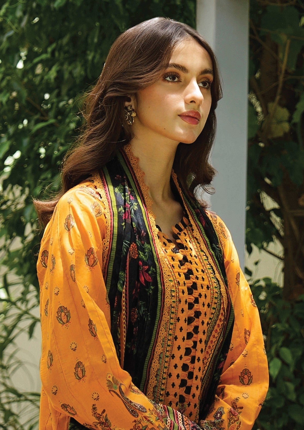 Meerak Summer Wine Lawn'25 (Rome)
