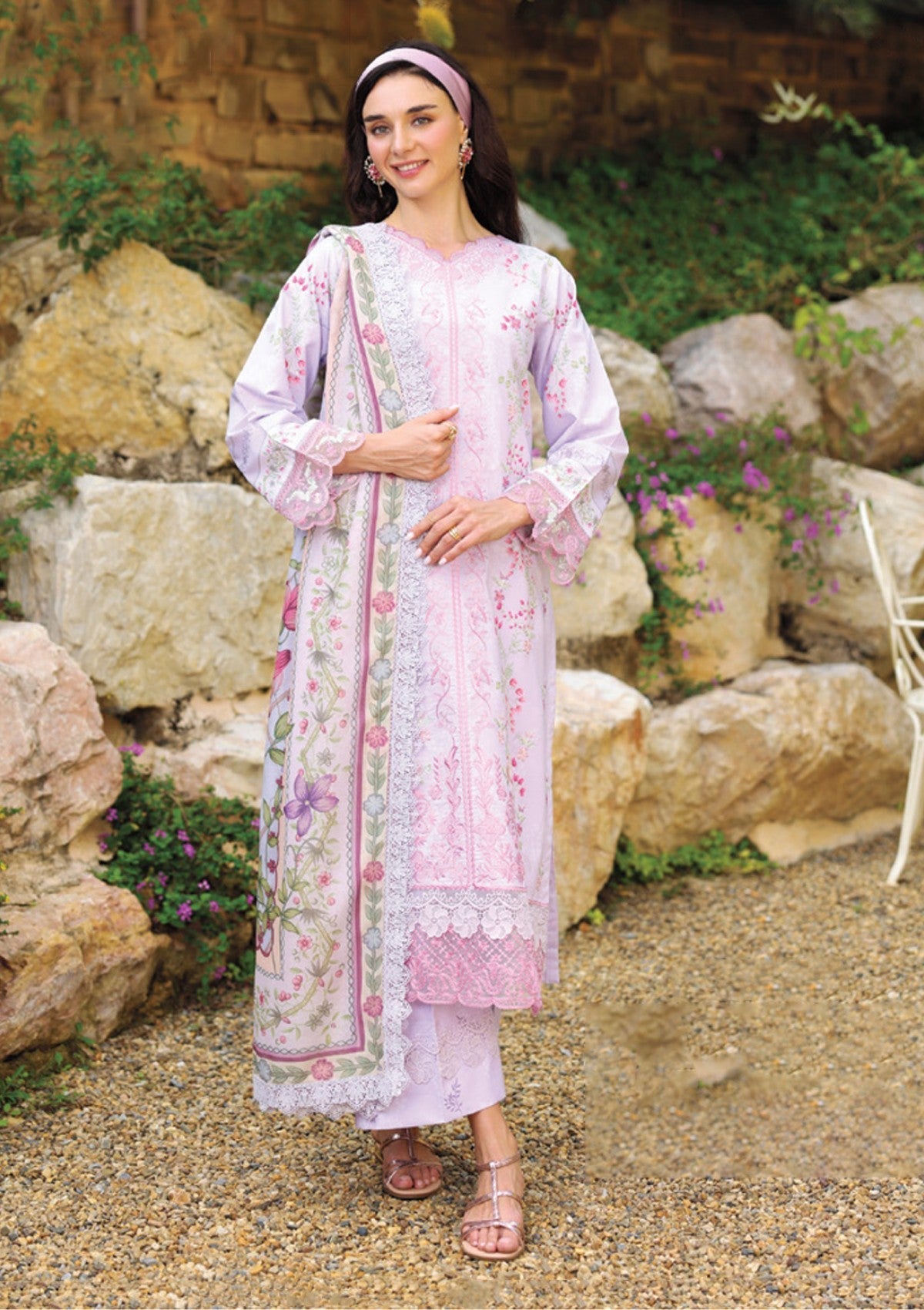 Naqsh Ayleen Lawn`26 NIGARISH