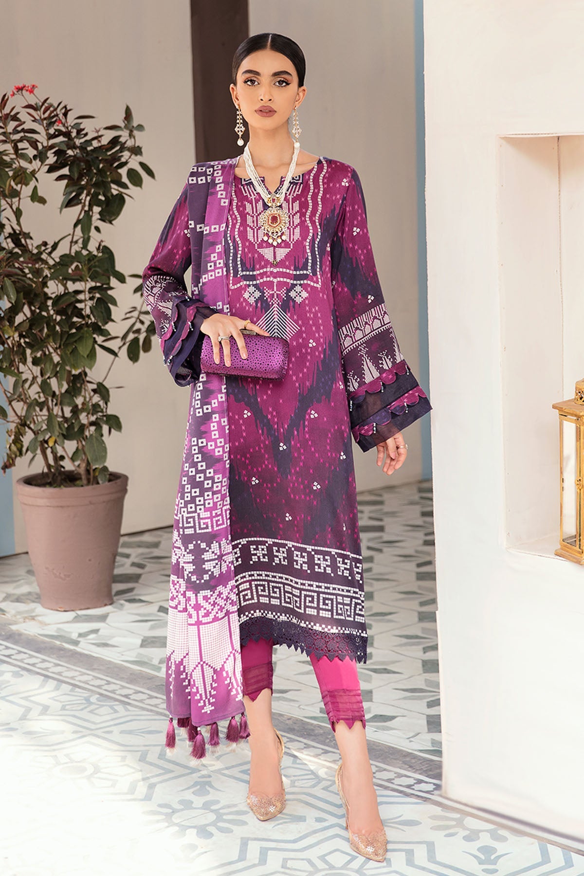 RA Nureh Signature Print`22 SP#21