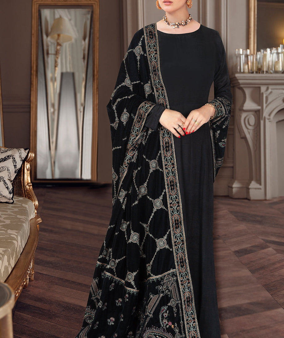 Ramsha Emb Velvet Shawl'22 VC#52 Black