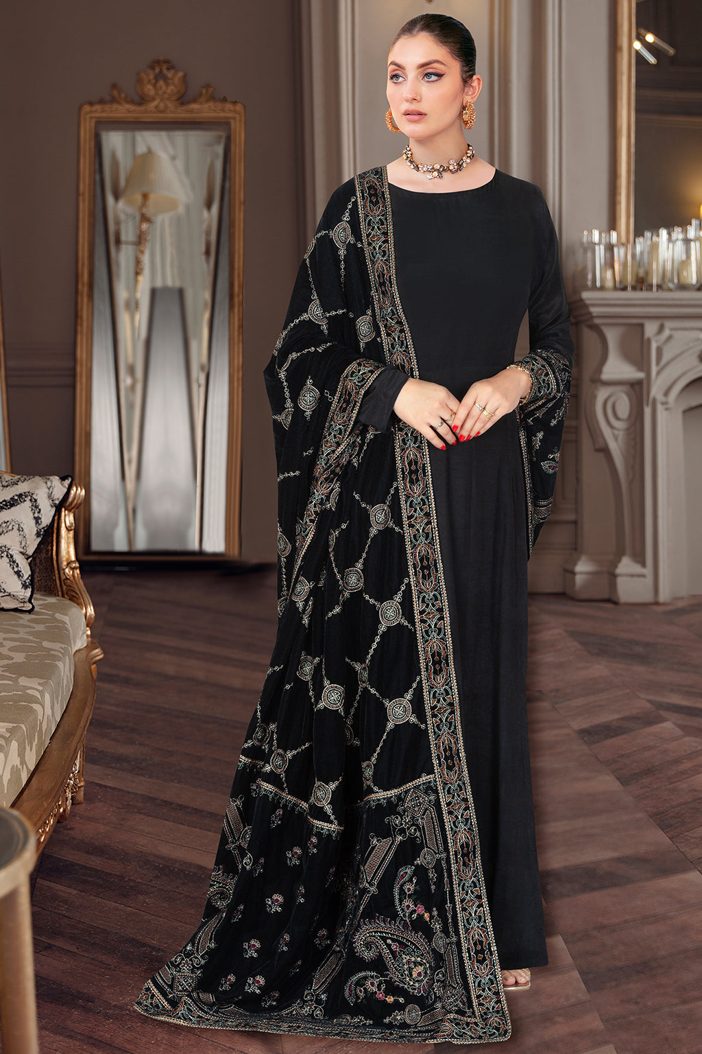 Ramsha Emb Velvet Shawl'22 VC#52 Black