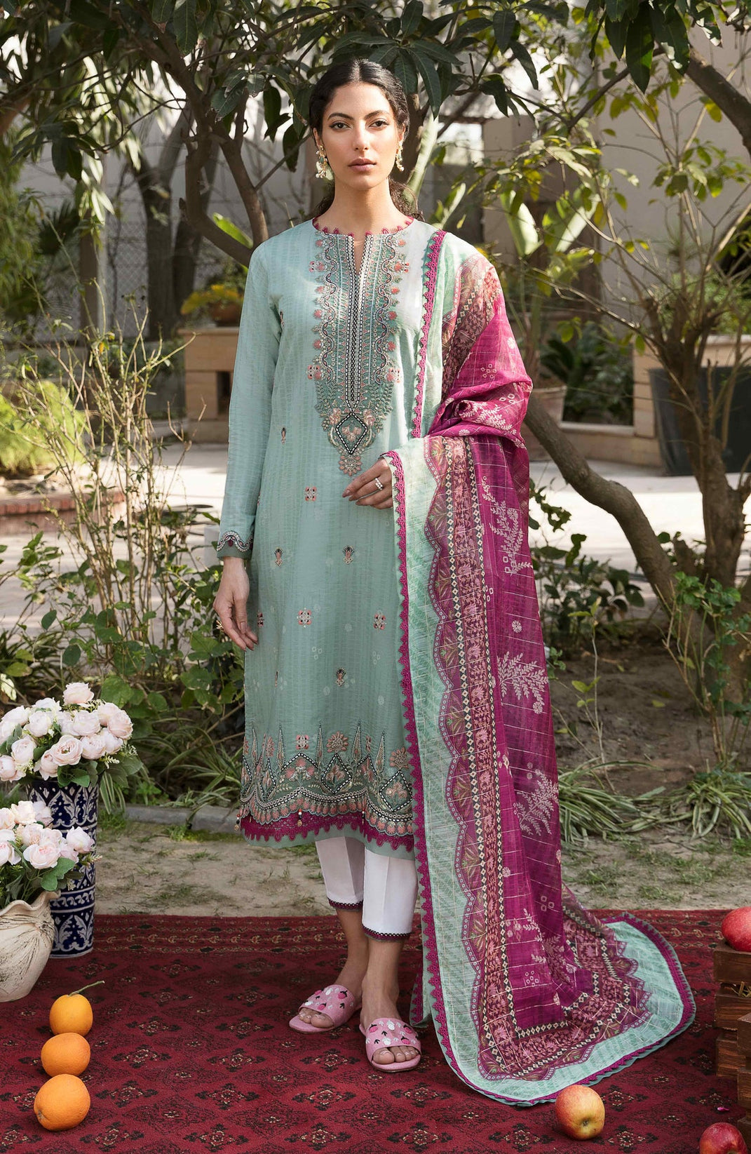 Seran Afsanah Lawn`23 D#12