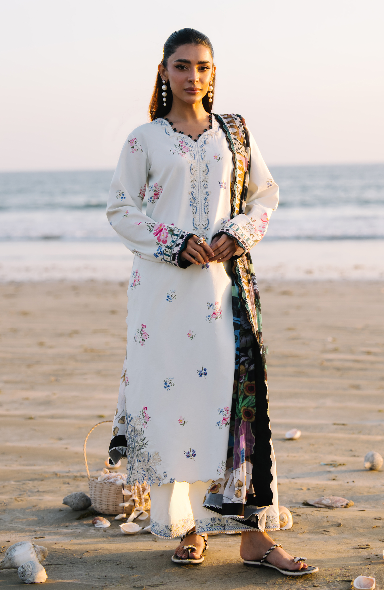 Seran Afsanah Lawn`26 Vol-2 D#03 ZENIA