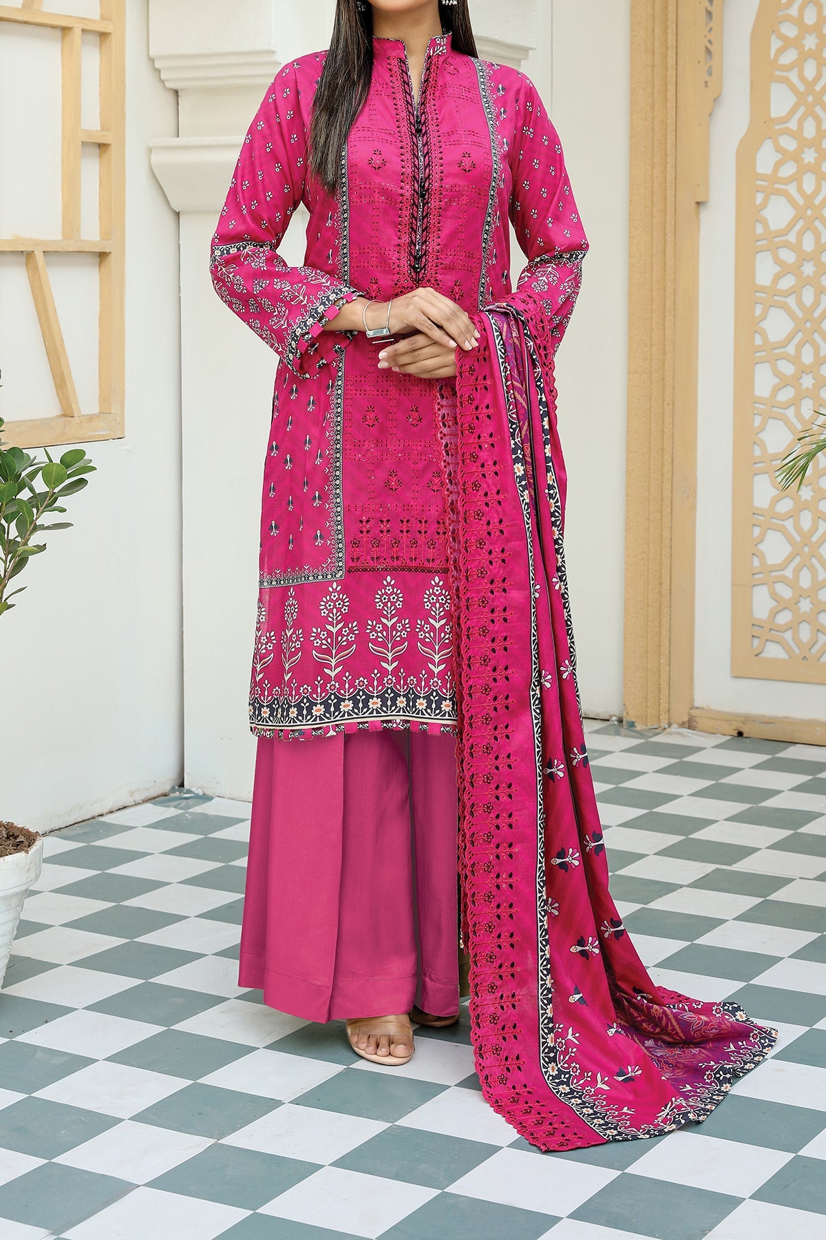 Komal Emb Lawn`24 D#06