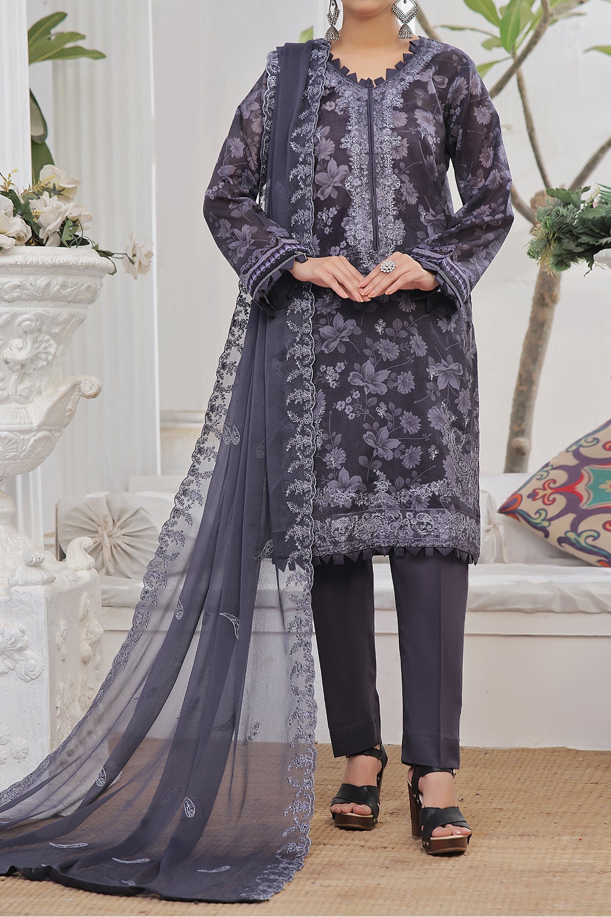 Khansa Luxury Lawn`25 D#03