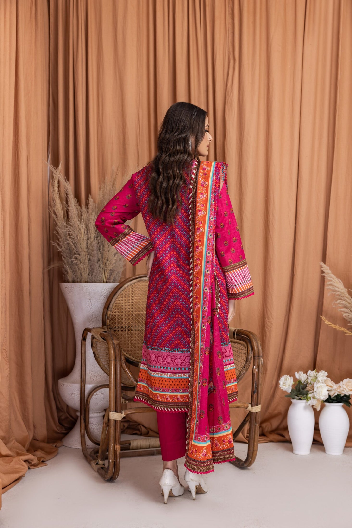 Regalia Salina Lawn`24 D#01