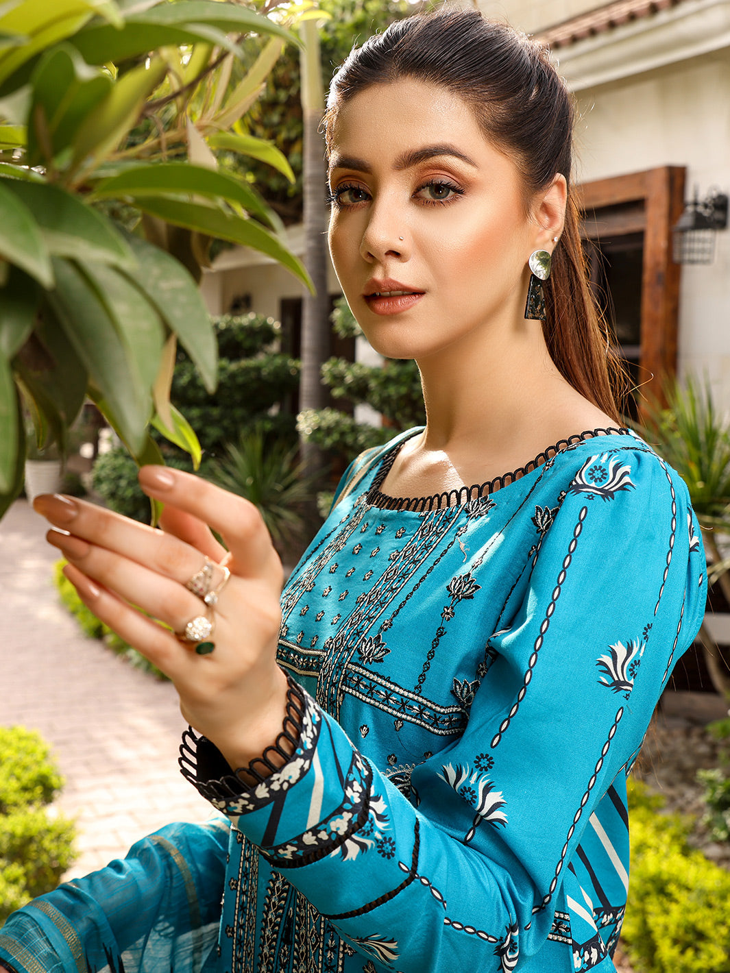 Bin ilyas Maya Lawn`23 D#2020-A