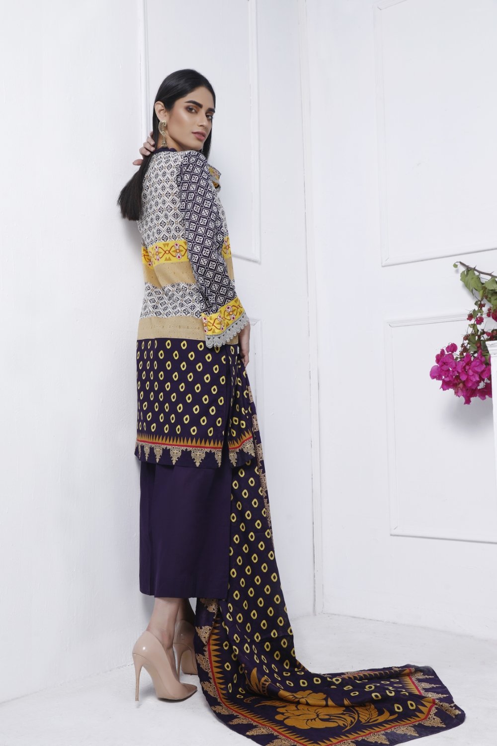 Ittehad Crystal Lawn'21 D # 21120 Purple