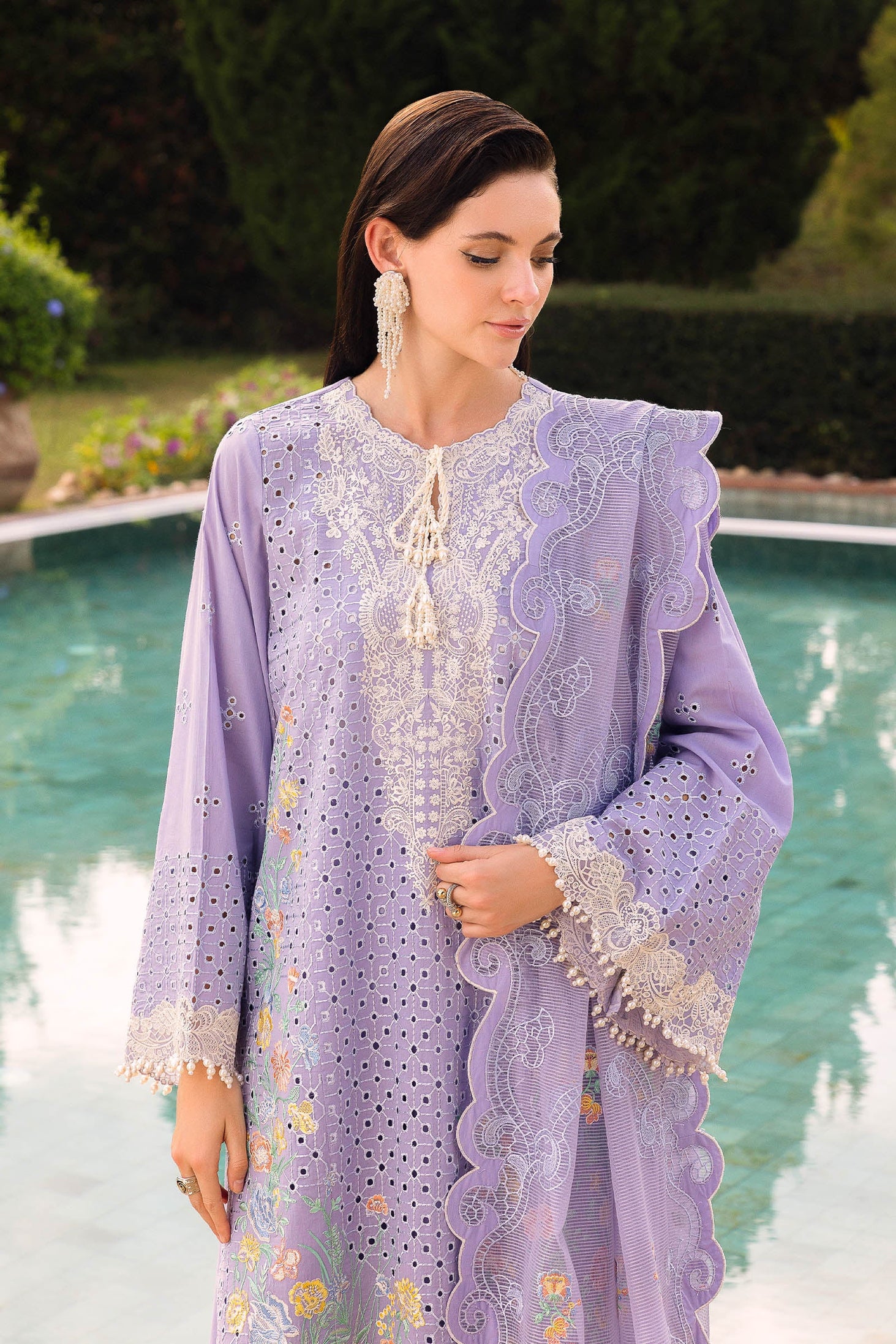 Muscari Luxury Emb Lawn`26 MLEC#02