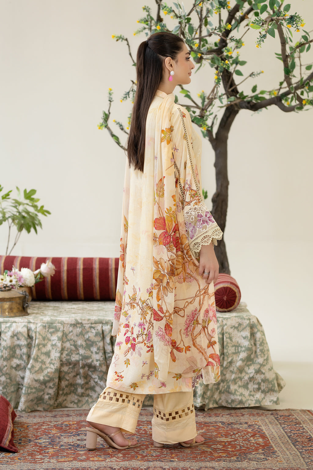 Johra Shehneela Emb Slub`25 JW#276