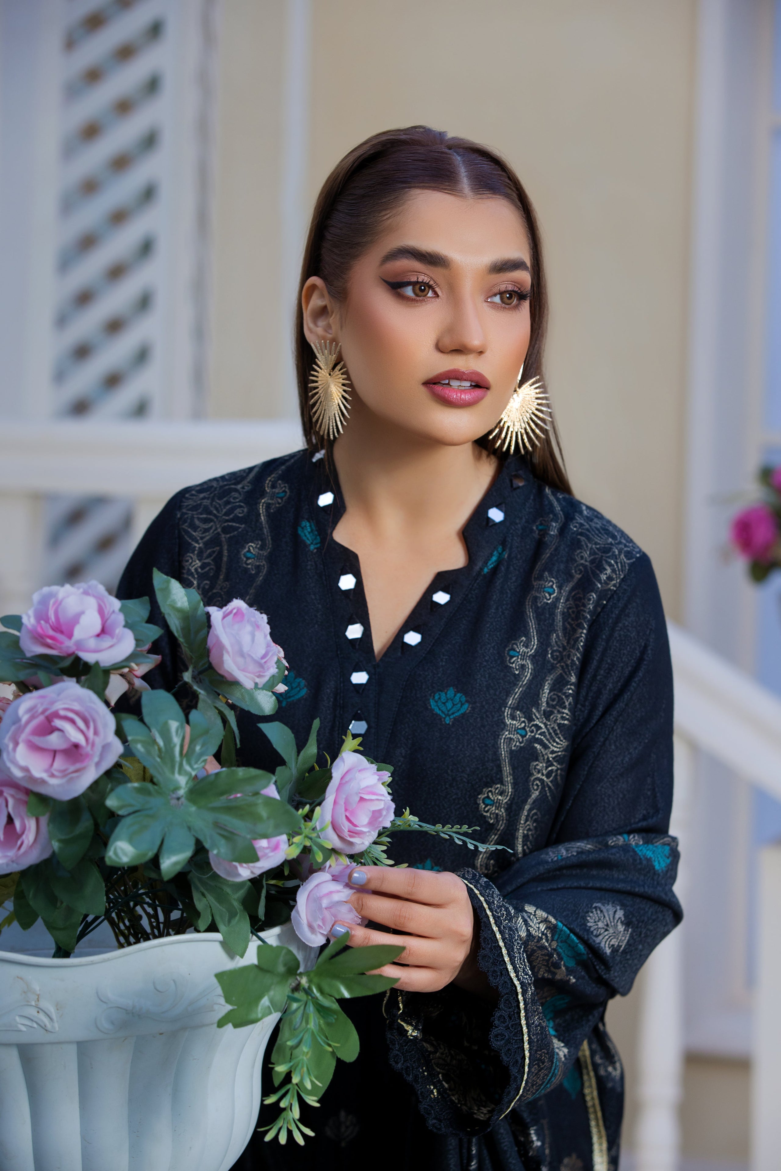 Sitara Jacquard Karandi`24 D#2303-B