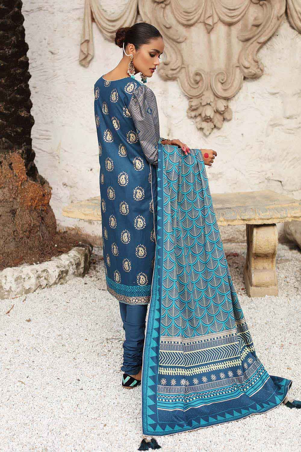 Gul Ahmed Winter Collection`22 WS#12002-A