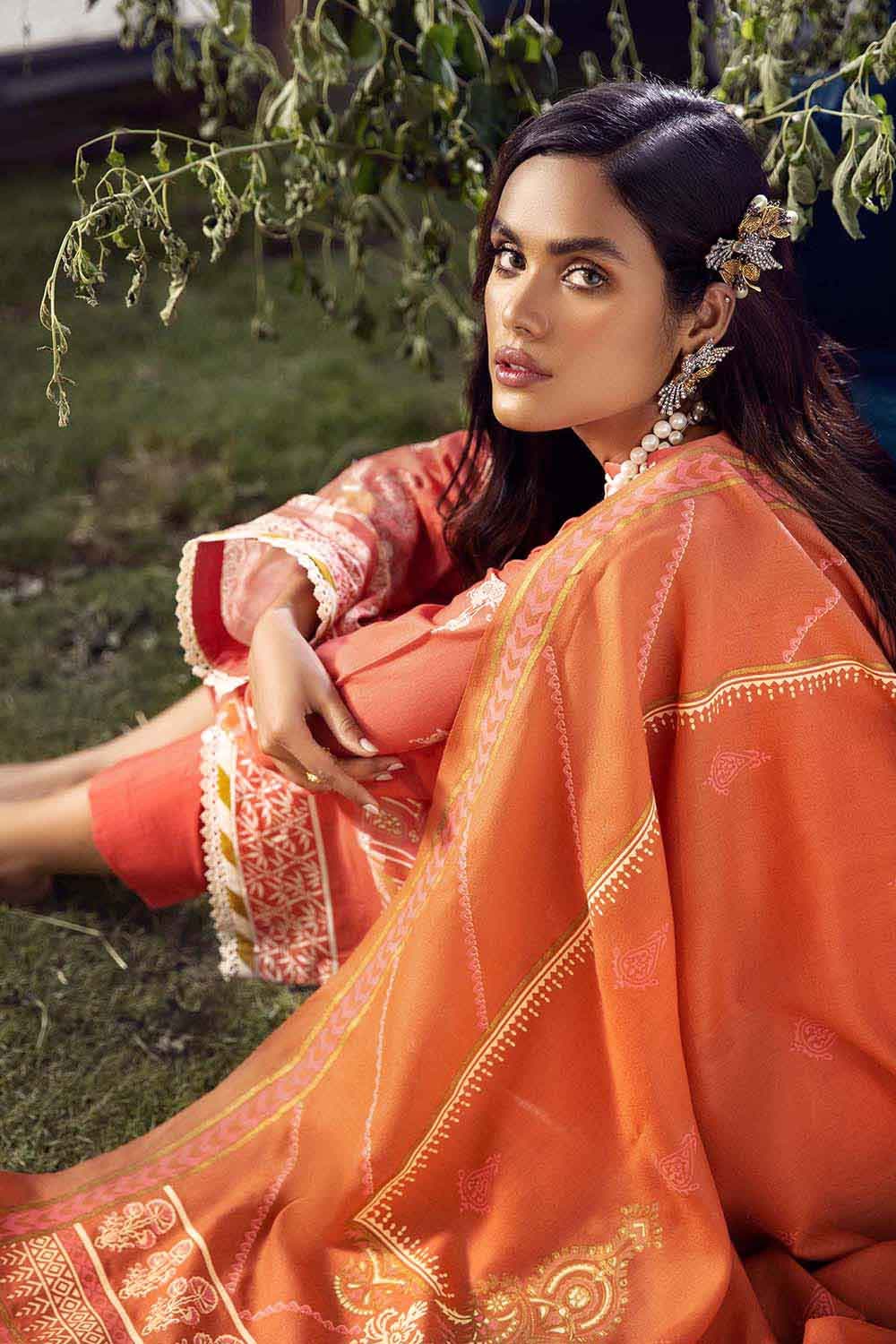 Gul Ahmed Winter Collection`22 AP#12052