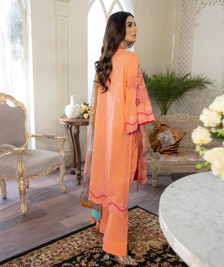 Freesia Luxury Lawn`21 D#05