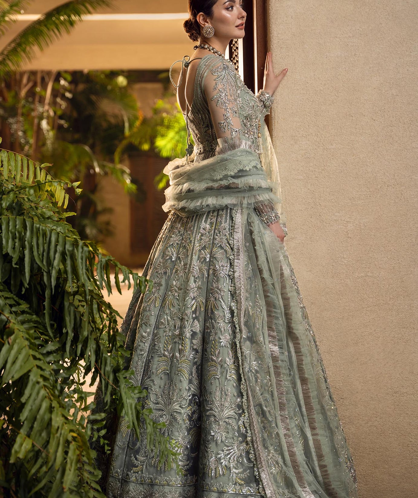 Crimson x Saira Shakira Wedding Collection`22 D#6