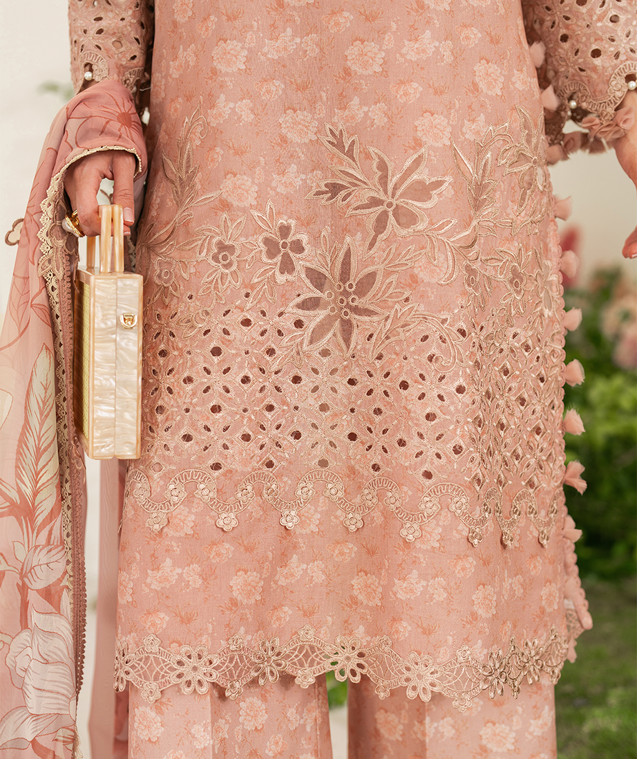 Iznik Festive Edition`25 IFE#12