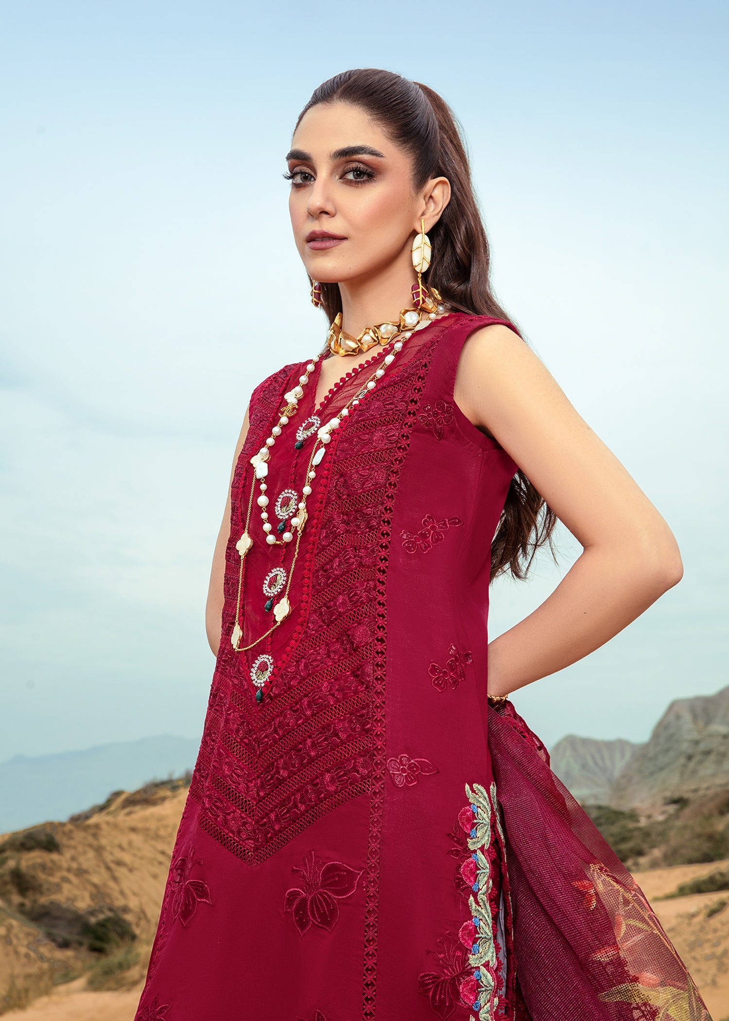 Saira Shakira By Crimson Lawn'24 D#3A