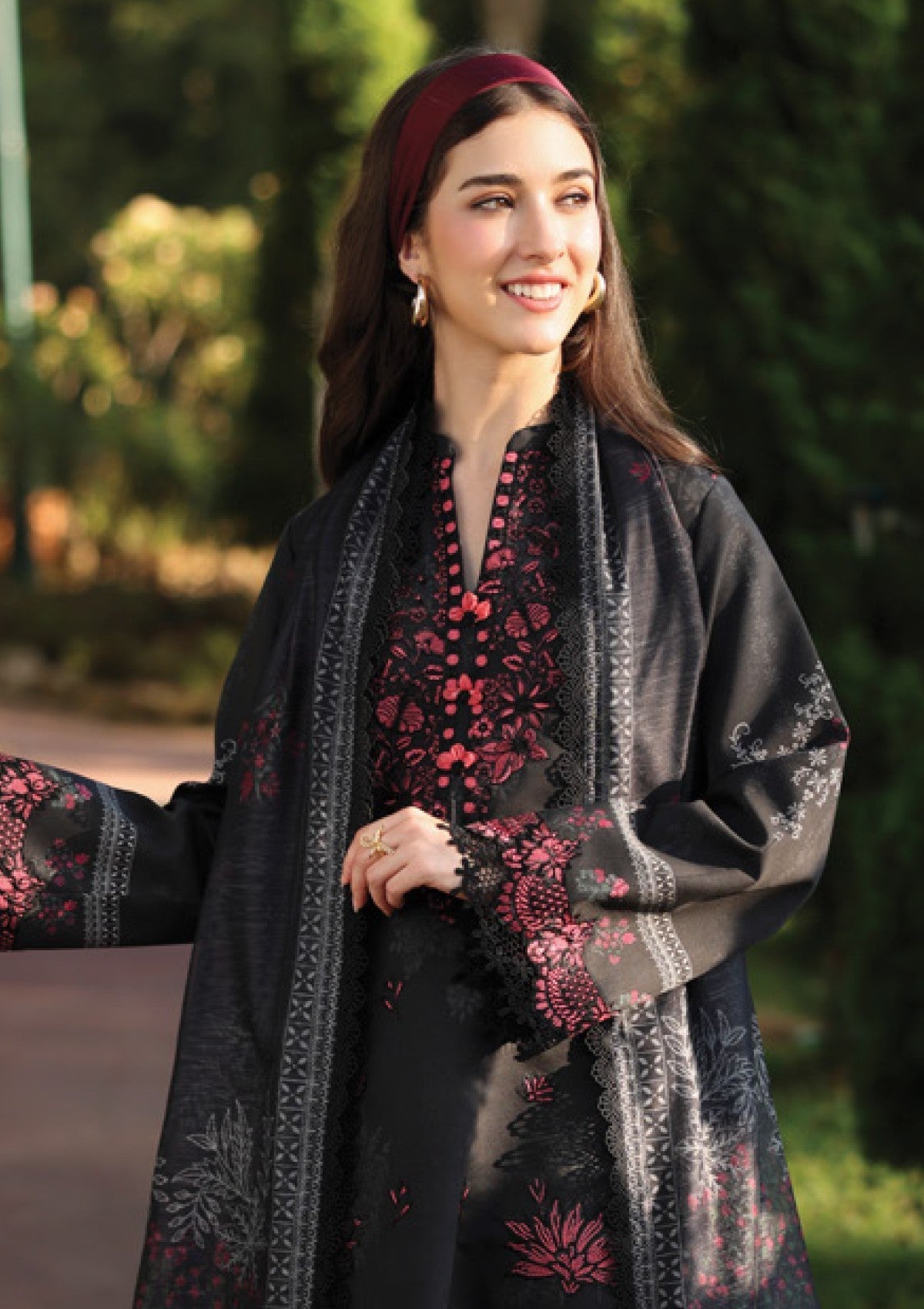 Naqsh Ayleen Lawn`26 MEHRAB
