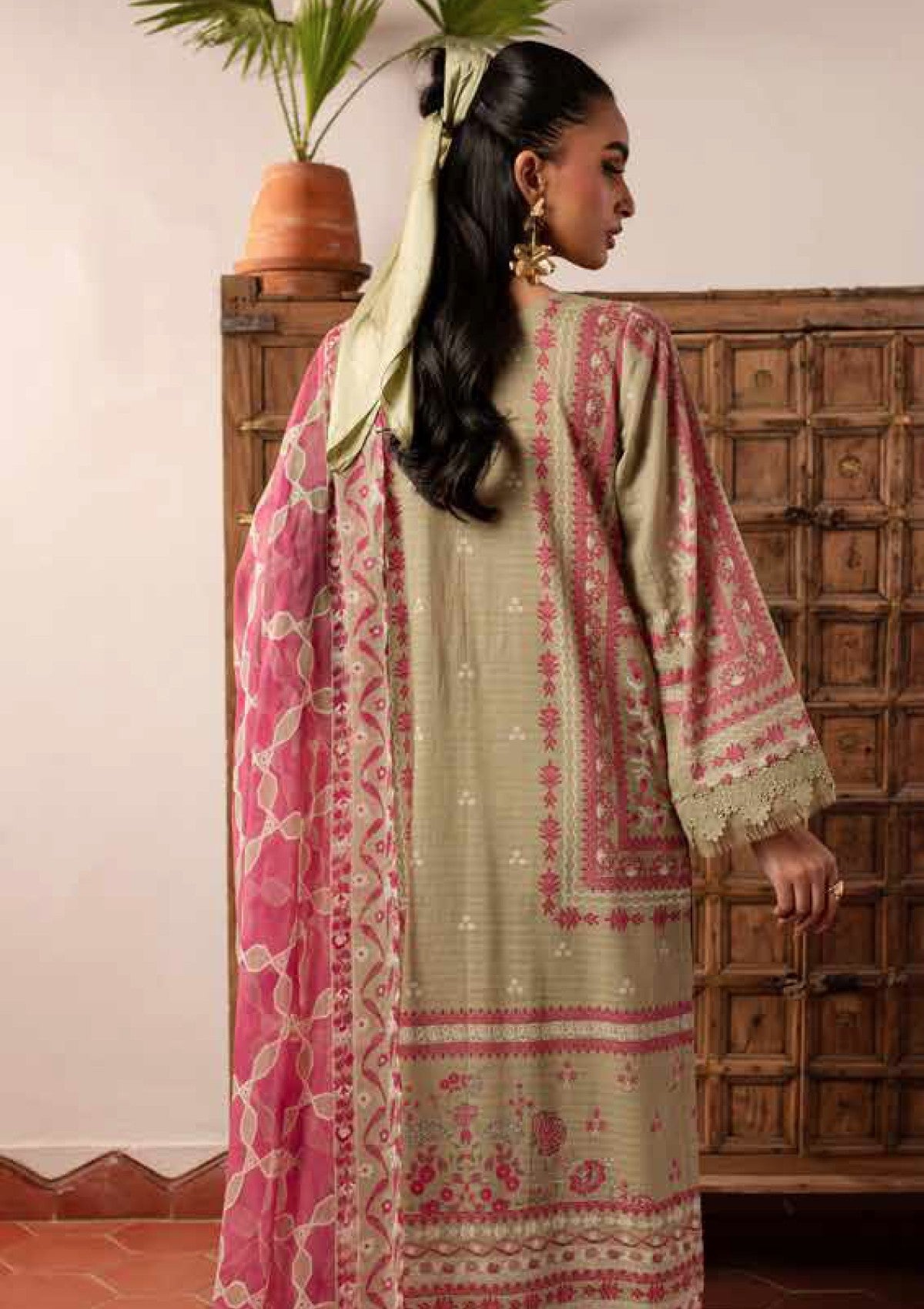 RA Nureh Signature Lawn'25 SP#141