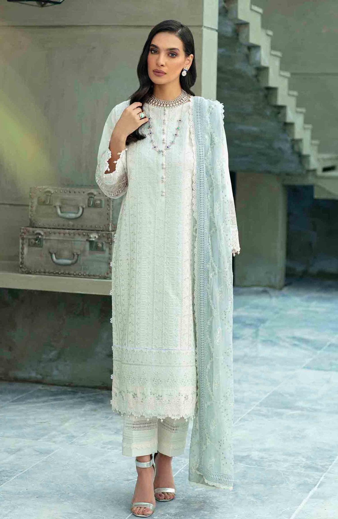 Raaya Carnation L/Lawn`22 D#10