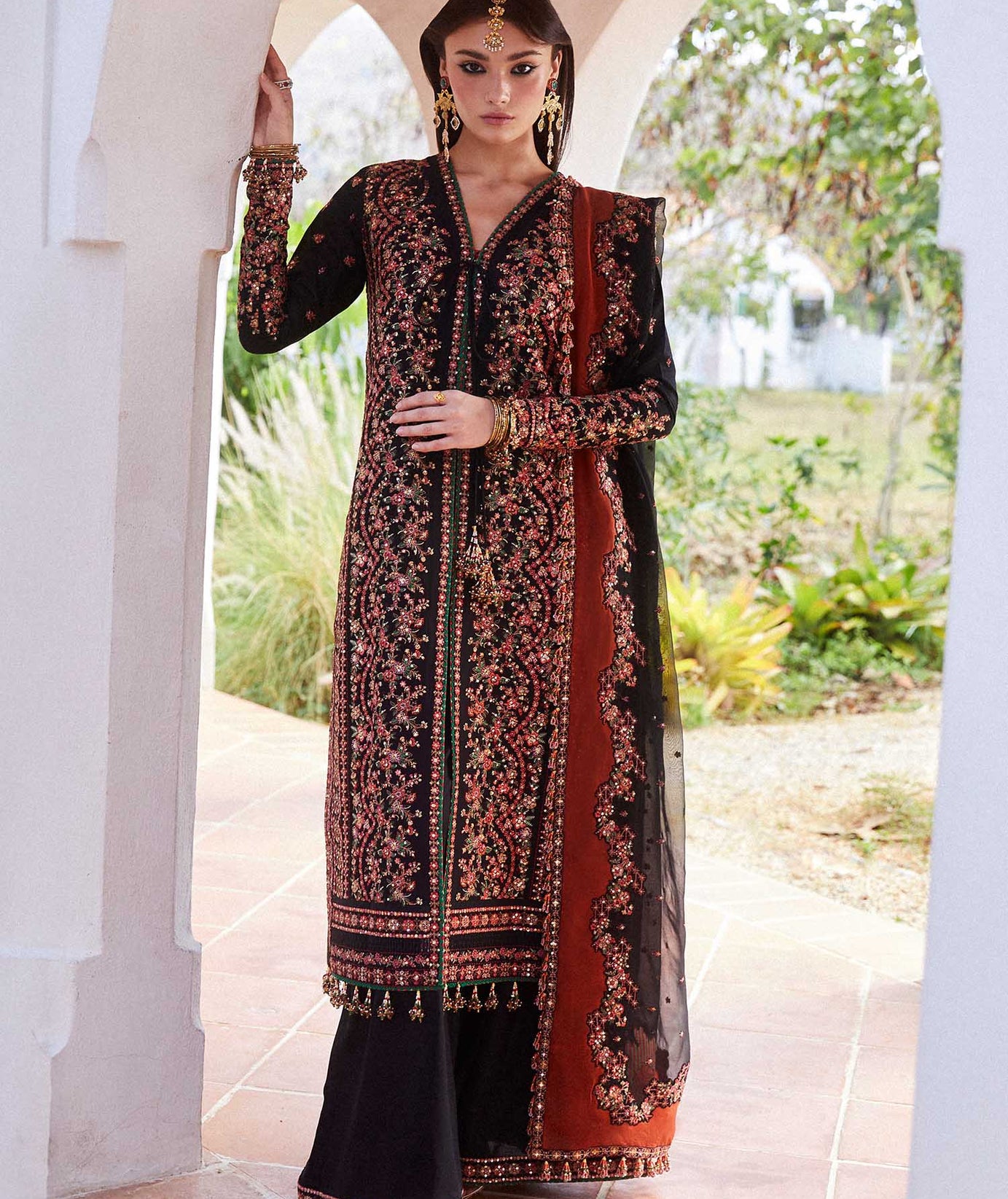 Hussain Rehar Eid Luxury Lawn SS/ 24 SIFOUNA