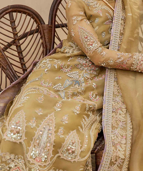 Suffuse Freeshia Festive Collection'22 HAZEL