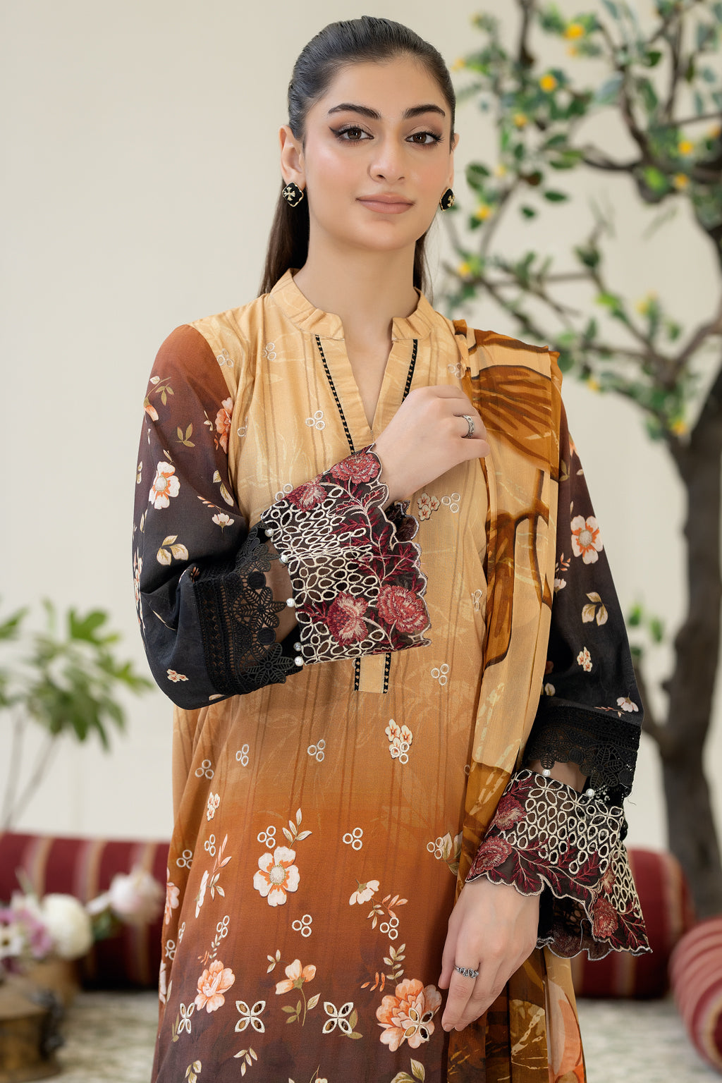 Johra Shehneela Emb Slub`25 JW#274