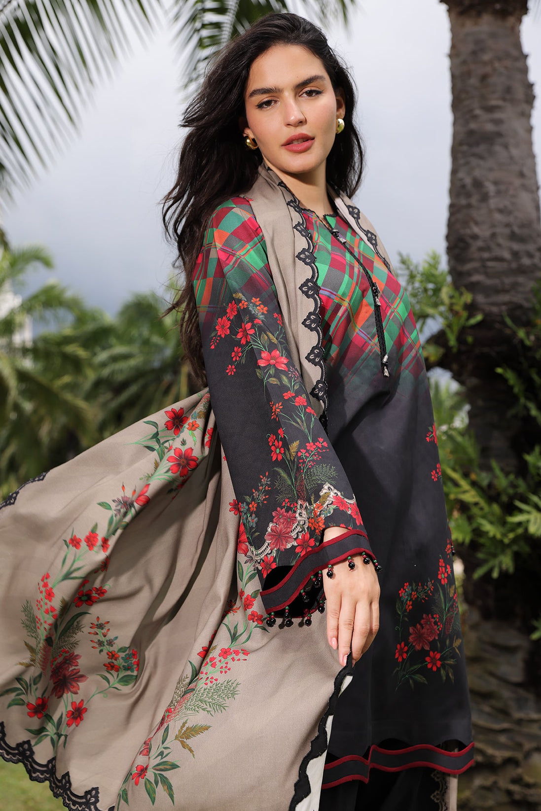 BR Charizma C-Prints Linen`26 CPW#09