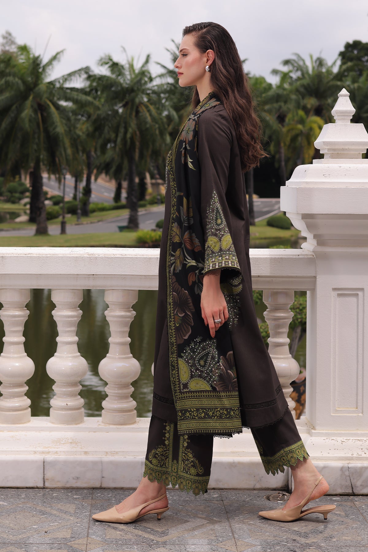 BR Charizma C-Prints Linen`26 CPW#14