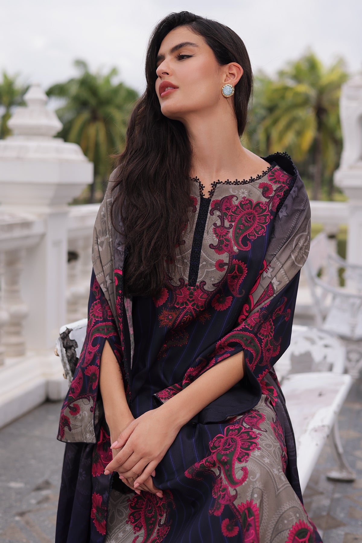 BR Charizma C-Prints Linen`26 CPW#15