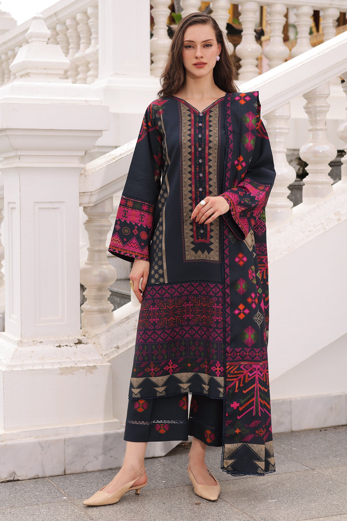 BR Charizma C-Prints Linen`26 CPW#10