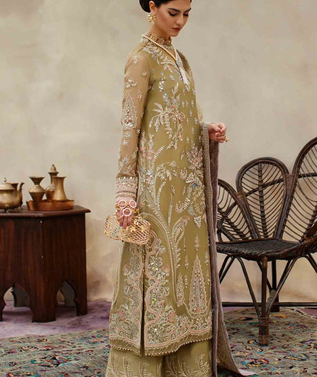 Suffuse Freeshia Festive Collection'22 HAZEL