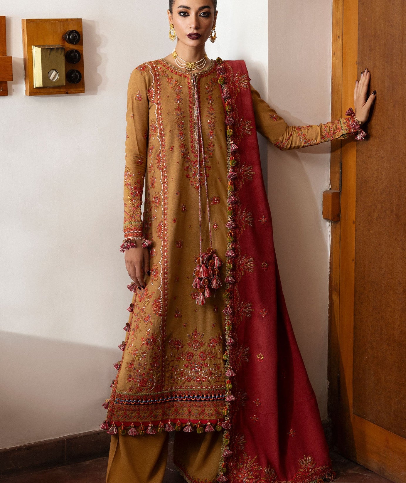 Hussain Rehar Karandi A/W'24 (Tawn)